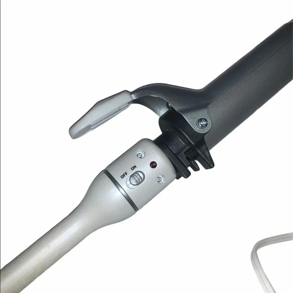 Con Air Nano Silver Ceramic Tools 1.5” Curler - Picture 2 of 4